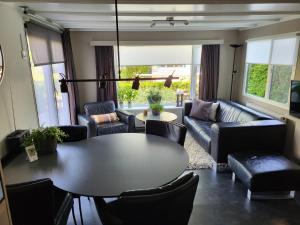 Khu vực ghế ngồi tại Chalet Renswouw