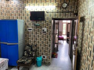 Televisyen dan/atau pusat hiburan di Hotel Tip Top