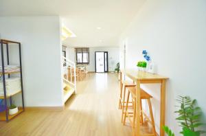 Fotografie z fotogalerie ubytování Merry house บ้านพักริมหาดบางแสน v destinaci Ban Bang Saen (1)