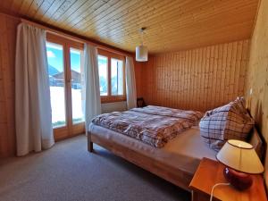 Легло или легла в стая в CHALET HÜTTLE - authentisch, ruhig, mitten im grün