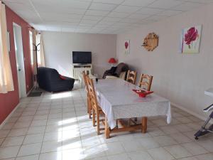 Fotografia z galérie ubytovania gite de Nïngles Outreau 6 personnes 2 chambres salle de bain chacune v destinácii Outreau