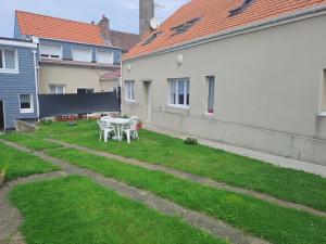 Fotografia z galérie ubytovania gite de Nïngles Outreau 6 personnes 2 chambres salle de bain chacune v destinácii Outreau