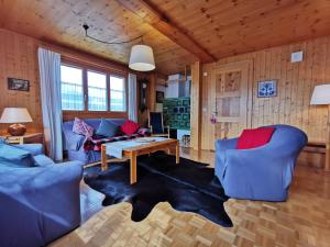 Кът за сядане в CHALET HÜTTLE - authentisch, ruhig, mitten im grün