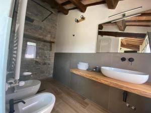 Koupelna v ubytování Ca Baruffa B&B