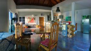 Dapur atau dapur kecil di I VIEW - in Long Bay