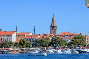Fotografie z fotogalerie ubytování Ferienhaus-mit-Pool-in-Porec-Melisa-7 v Poreči