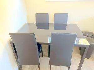 Gambar di galeri bagi 2-bed Flat - Wallington - 6min walk to station di Carshalton +2 gambar
