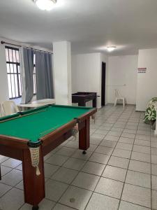 Mesa de bilhar em Apto MAR AZUL CARIBE - PRAIA DO FORTE - 3 minutos a pé da praia