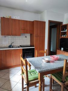 Kuchyň nebo kuchyňský kout v ubytování Casa vacanze a Macra