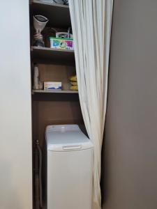 Fotografia z galérie ubytovania Agréable Appartement avec Balcon v destinácii Chartres