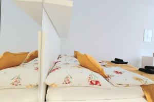 Posteľ alebo postele v izbe v ubytovaní CheckInVienna-One bedroom Apartment