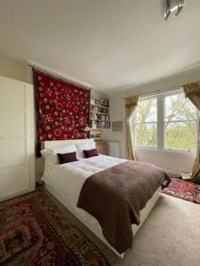 Postel nebo postele na pokoji v ubytování 200 Jesmond Dene Road