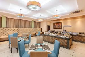 Posezení v ubytování Protea Hotel by Marriott Lusaka