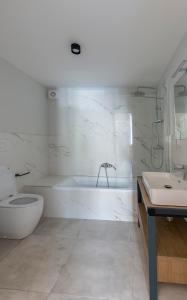 Bilik mandi di Palazzo Ricciardi Residence +108 gambar