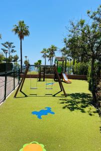 贝纳尔马德纳Luxury apartment Benalmadena First line的相册照片