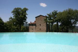 Piscina di Torre Di Vignale o nelle vicinanze