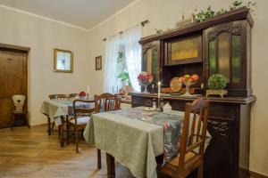 Fotografia z galérie ubytovania Stara Willa v destinácii Jelenia Góra-Jagniatków