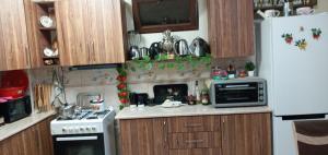 Cucina o angolo cottura di Hotel TWINS ANNA