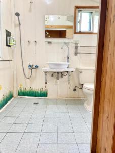 Baðherbergi á 噶瑪蘭ㄟ古厝