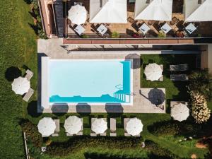 Bazén v ubytování Hotel Silberfux nebo v jeho okolí