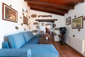 A seating area at Casa Rural Tinamar