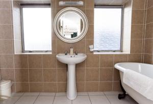 Bagno di Poolewe Hotel
