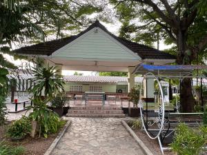 Zahrada ubytování Suanpai Resort Sattahip
