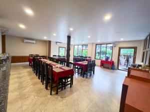 Ama Garden Sauraha的休息区