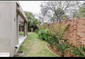 Κήπος έξω από το Jewel of Jozi