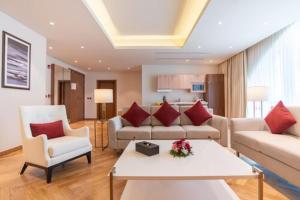 Ruang duduk di Century Hotel Doha