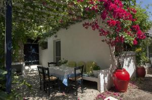 Zahrada ubytování To Spitaki Apartments