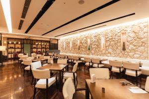 Posezení v ubytování Hotel Sunroute Plaza Shinjuku