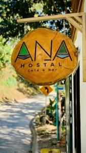 Certifikát, hodnocení, plakát nebo jiný dokument vystavený v ubytování Hostal Ana
