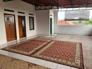 Gallery image of Kampung Istal Villa Pamijahan in Cireungkong