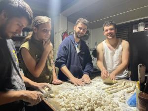 Ospiti di Planet Nomad Hostel