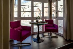 Część wypoczynkowa w obiekcie La Suite de la Catedral by Unique Rooms