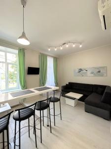 Posedenie v ubytovaní Modern Apartment in Old City Center