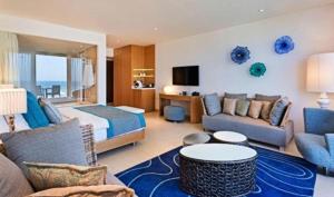 Posezení v ubytování Nachsholim Beach Hotel