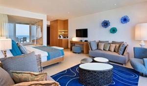 Posezení v ubytování Nachsholim Beach Hotel