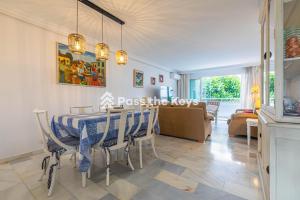 Fotografia z galérie ubytovania Pass the Keys Apt with direct beach exit v Marbelli
