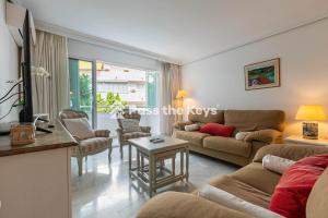 Fotografia z galérie ubytovania Pass the Keys Apt with direct beach exit v Marbelli