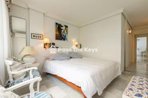 Fotografia z galérie ubytovania Pass the Keys Apt with direct beach exit v Marbelli