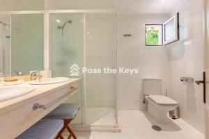 Fotografia z galérie ubytovania Pass the Keys Apt with direct beach exit v Marbelli