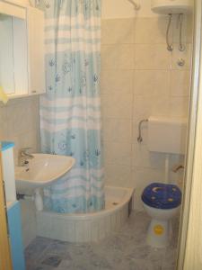 Gallery image of Guest house Milic in Makarska