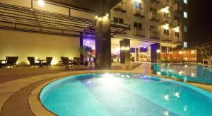 Bazén v ubytování Nagoya Mansion Provide Netflix near Mall and CBD nebo v jeho okolí + 11 fotografií