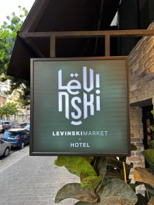 Certifikát, hodnocení, plakát nebo jiný dokument vystavený v ubytování Levinski Market Hotel
