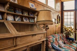 Uma área de estar em Sintra Small Hostel