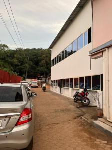 Fotografie z fotogalerie ubytování KRK ROOMS Kottarakara v destinaci Kottārakara