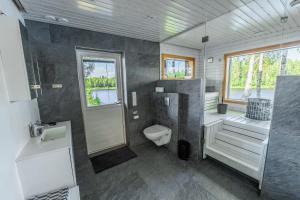 Koupelna v ubytování Villa Wikkelä