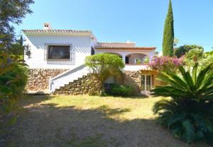 Photo de la galerie de l'établissement La Caleta - Maison 4 personnes - à 5 mns de L'Arenal, à Jávea